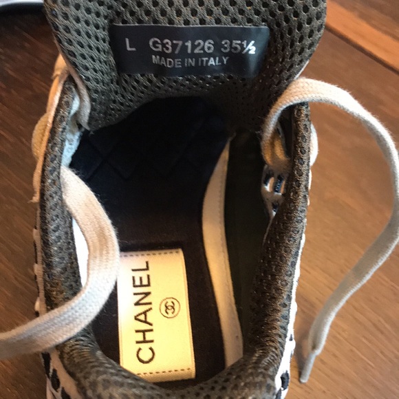 Chanel Sneakers brand new ! 35.5 - Picture 2 of 11